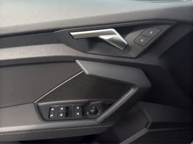 Audi A3 view 7