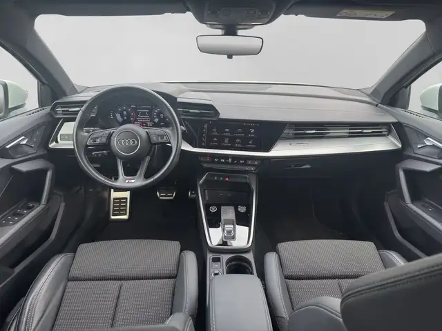 Audi A3 view 5