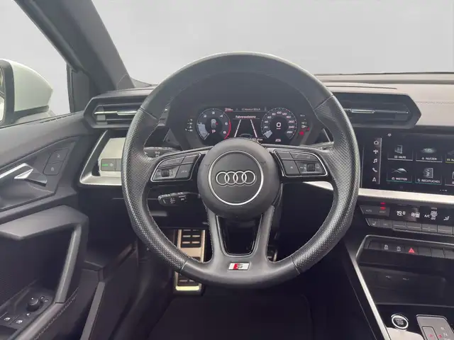 Audi A3 view 8