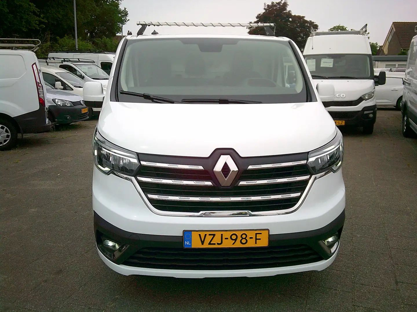 Renault Trafic 2.0 dCi 130 T30 L2H1 Work Edition VOORZIEN VAN AIR Blanc - 2