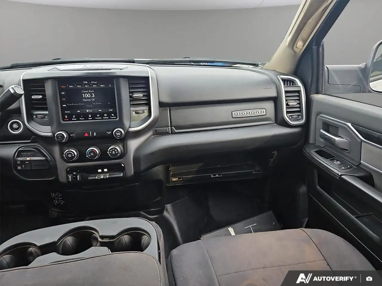 RAM 3500 снимка RAM 3500