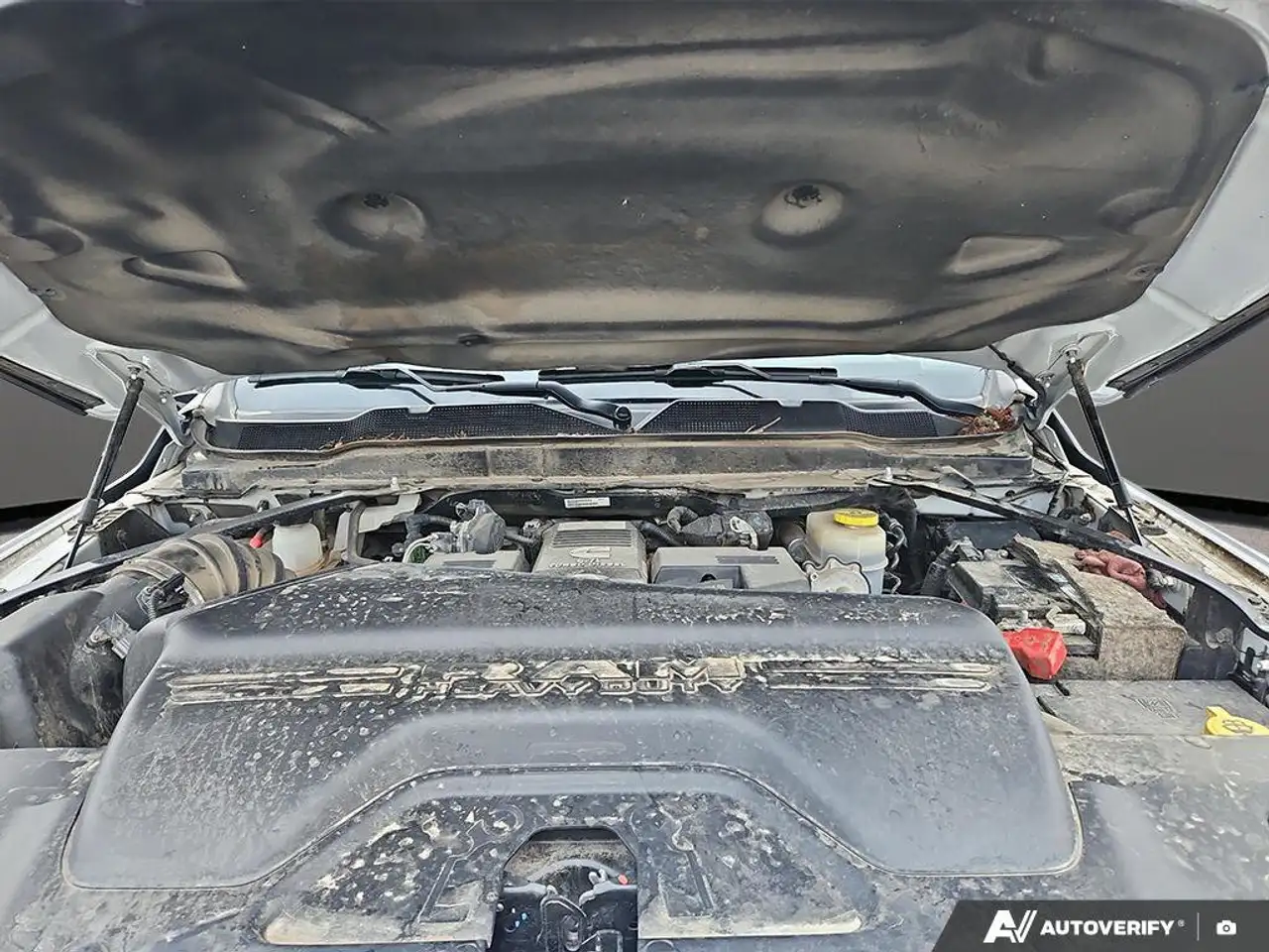 RAM 3500 снимка RAM 3500