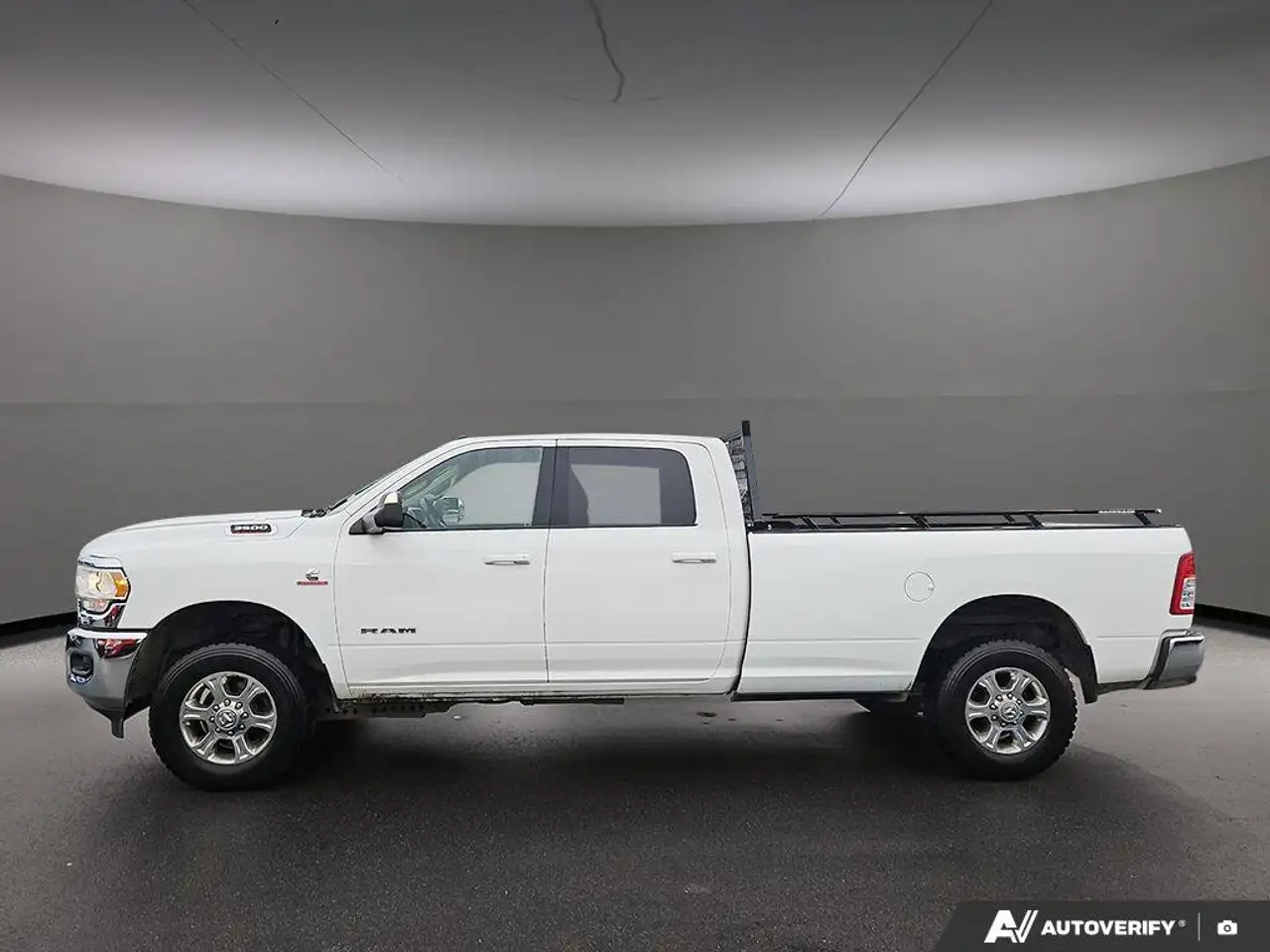RAM 3500 снимка RAM 3500