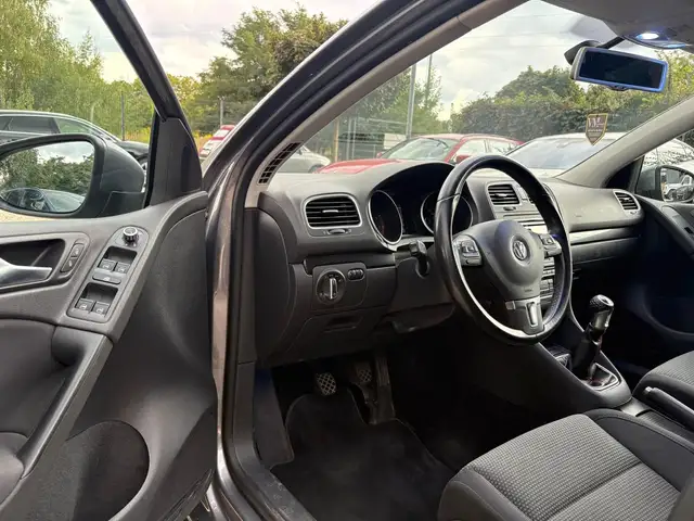 Volkswagen Golf view 7
