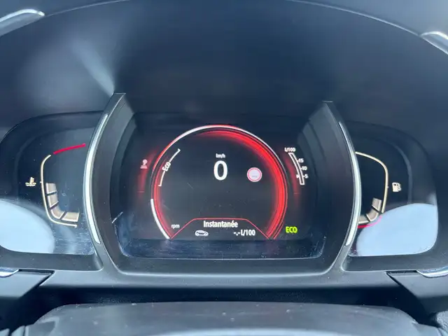 Renault Scenic view 14
