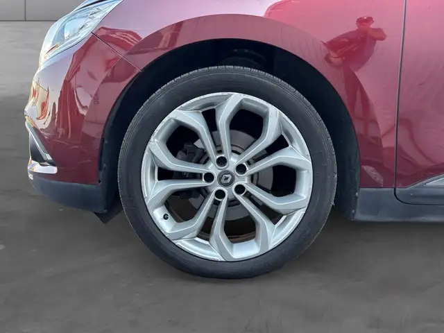 Renault Scenic view 15
