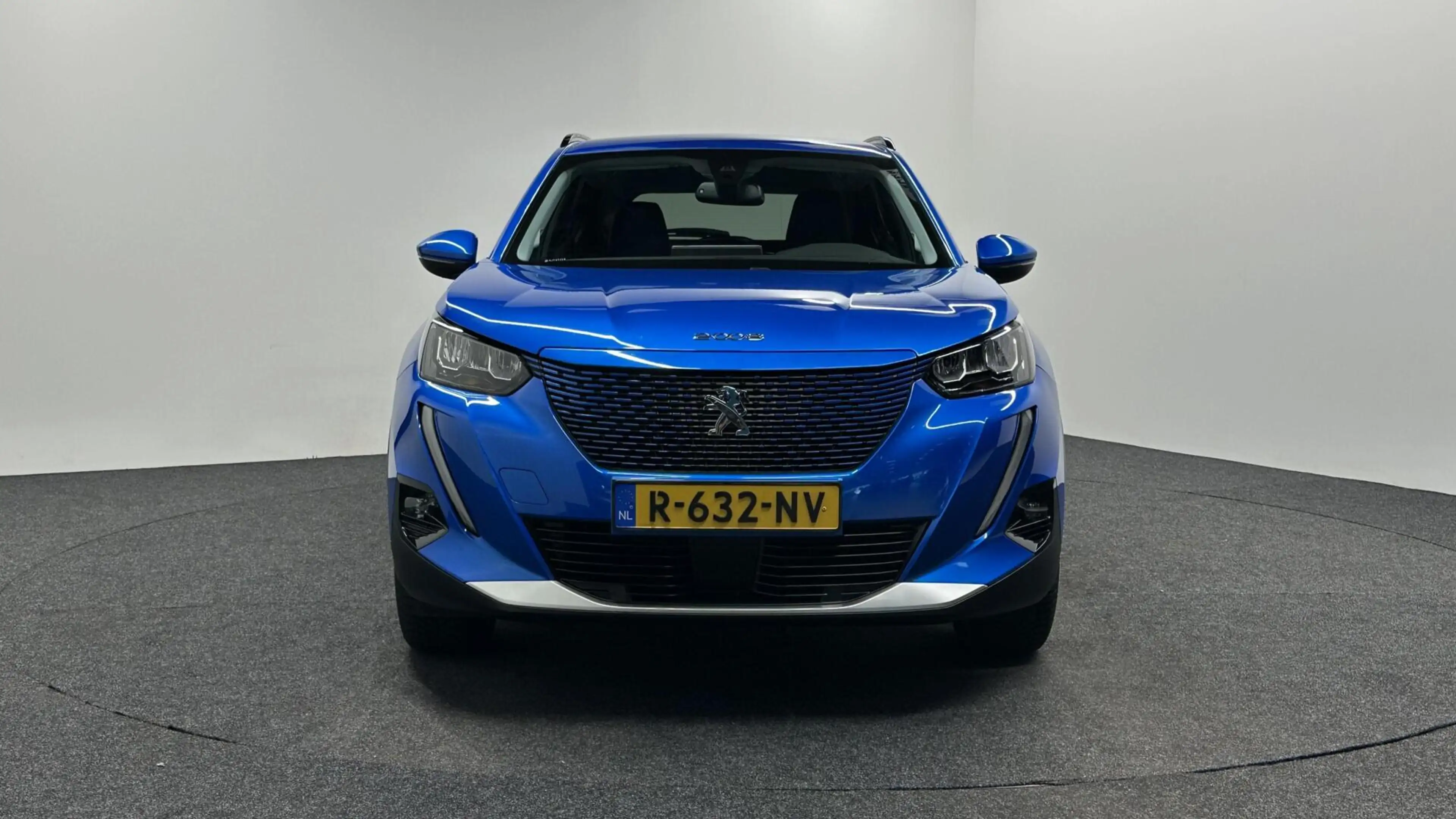 Peugeot e-2008 EV Allure Pack 50 kWh TREKHAAK 360 CAMERA NAVI CAR — photo 6