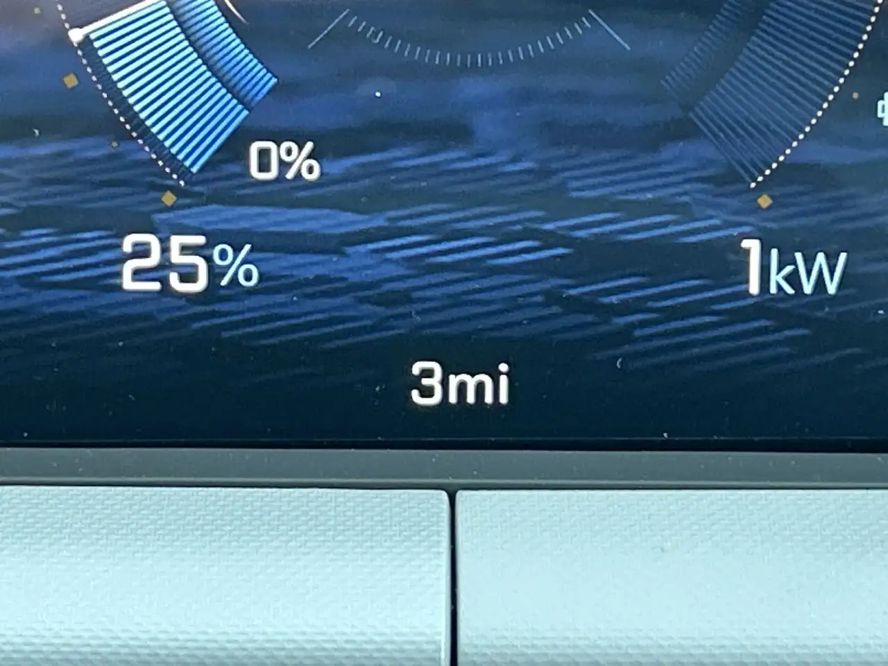 Chevrolet Bolt снимка Chevrolet Bolt