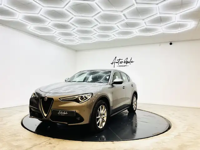 Alfa Romeo Stelvio ✅1AN GARANTIE✅LED✅1ER PROPRIO✅AWD