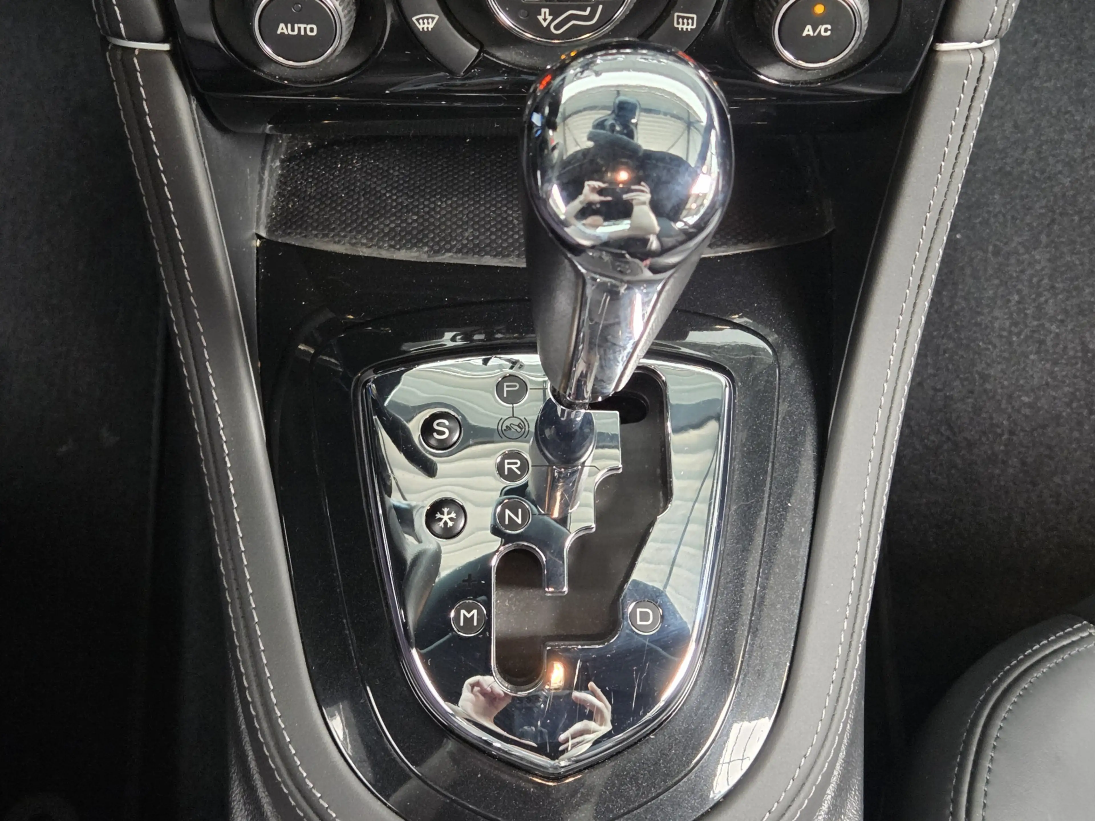 Peugeot RCZ 1.6 THP / Facelift — photo 32
