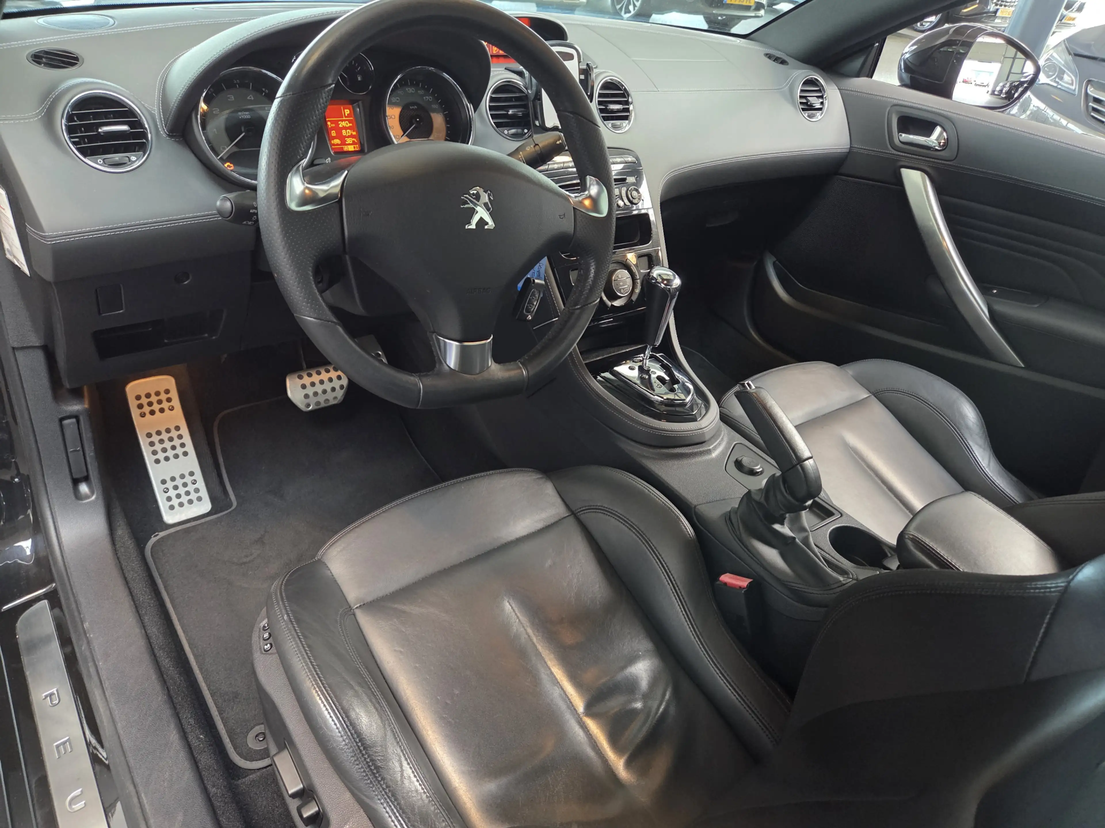 Peugeot RCZ 1.6 THP / Facelift — photo 15
