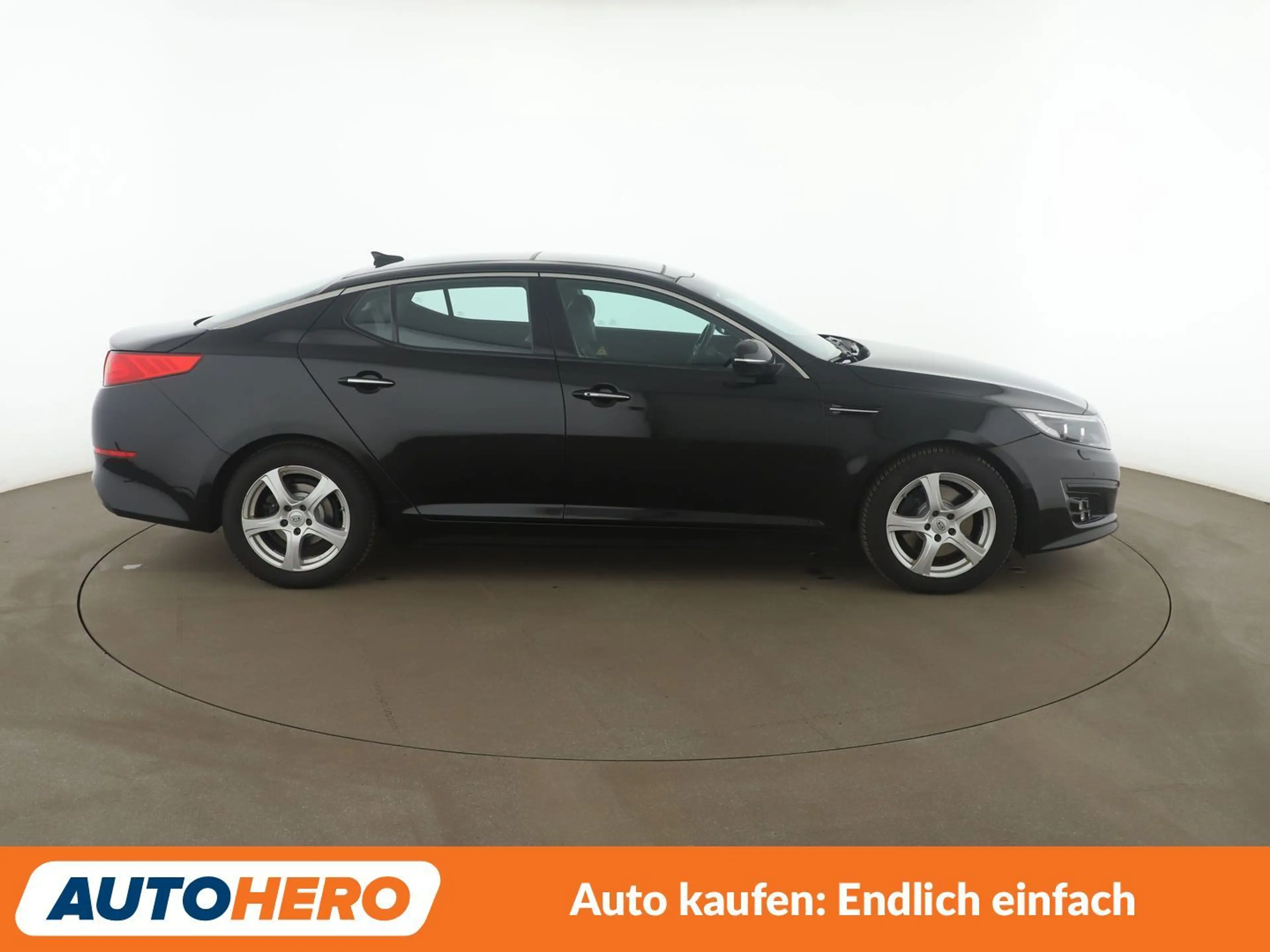 Kia Optima 1.7 CRDi Spirit Aut.*NAVI*XENON*CAM*SPUR*PDC*SHZ* — photo 7