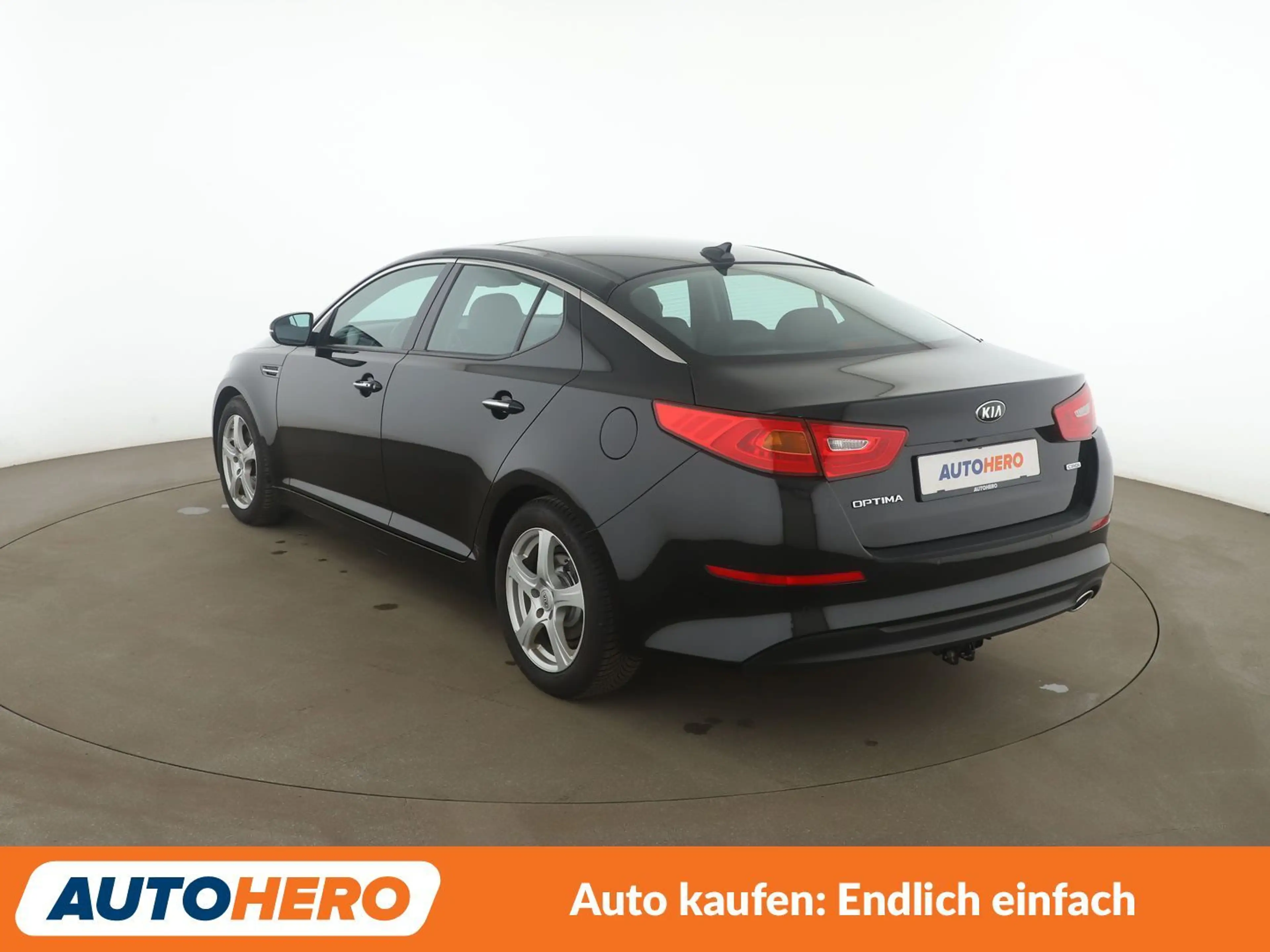 Kia Optima 1.7 CRDi Spirit Aut.*NAVI*XENON*CAM*SPUR*PDC*SHZ* — photo 4