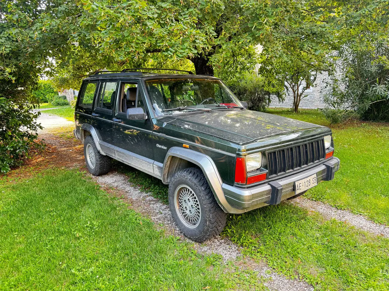 Jeep Cherokee