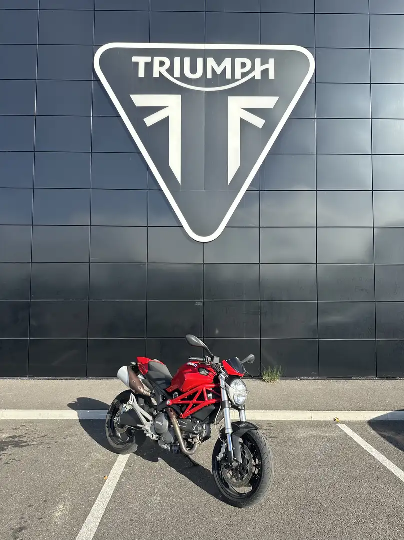 Ducati Monster 696 Rouge - 1