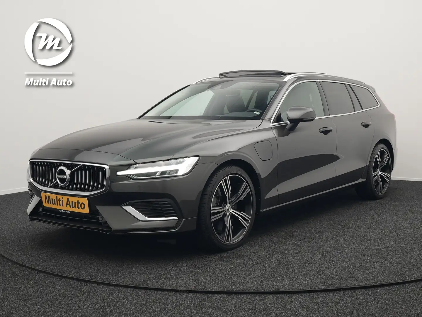 Volvo V60 T8 Recharge AWD Inscription Plug In Hybrid 392pk D Grijs - 1