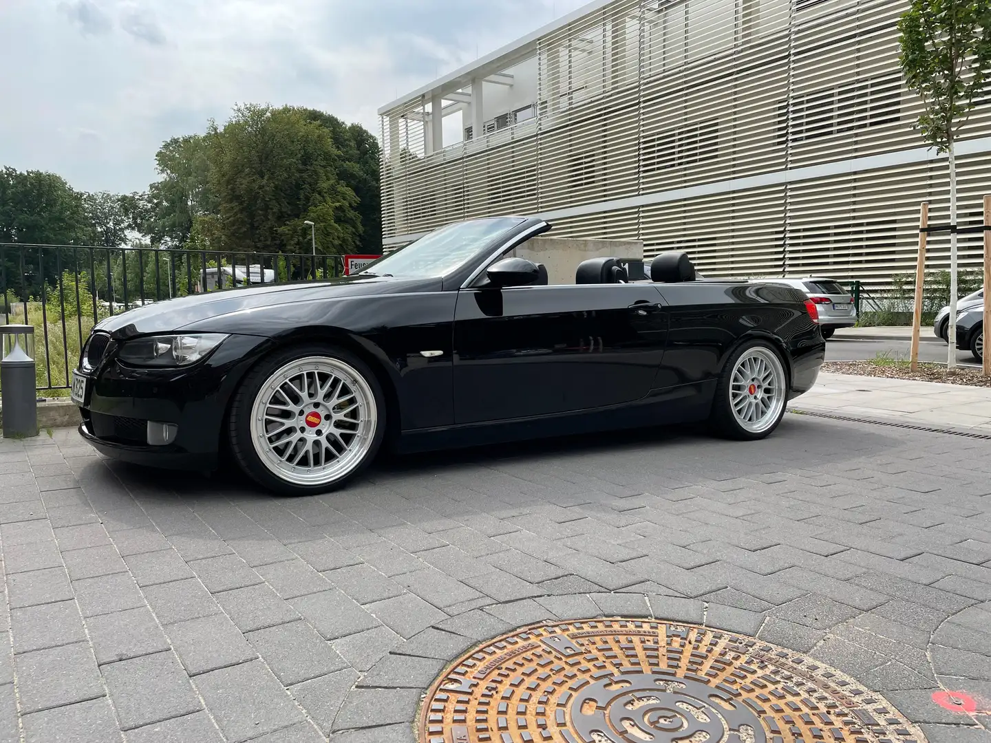 BMW 325 325i Cabrio Чёрный - 2