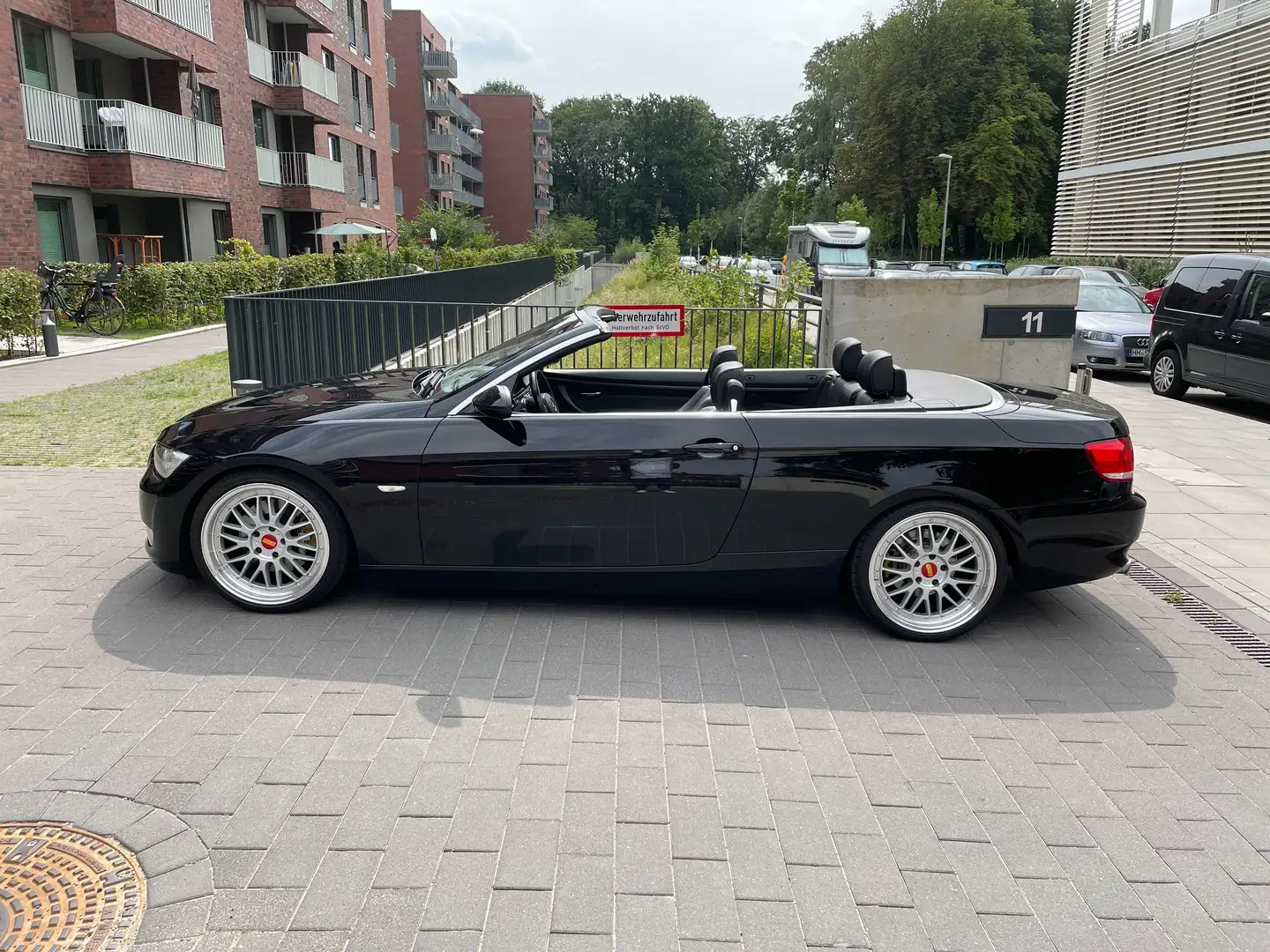BMW 325 325i Cabrio Чёрный - 1