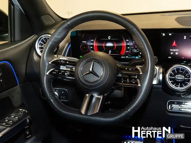 Mercedes-Benz GLB Class view 7