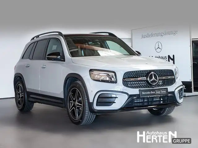 Mercedes-Benz GLB Class view 3