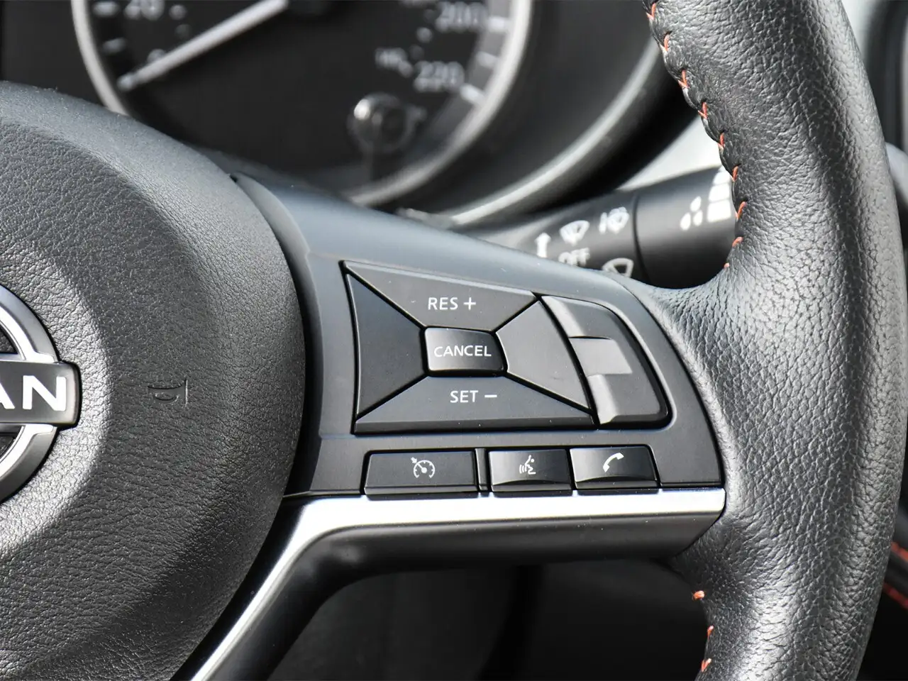 Nissan Versa снимка Nissan Versa