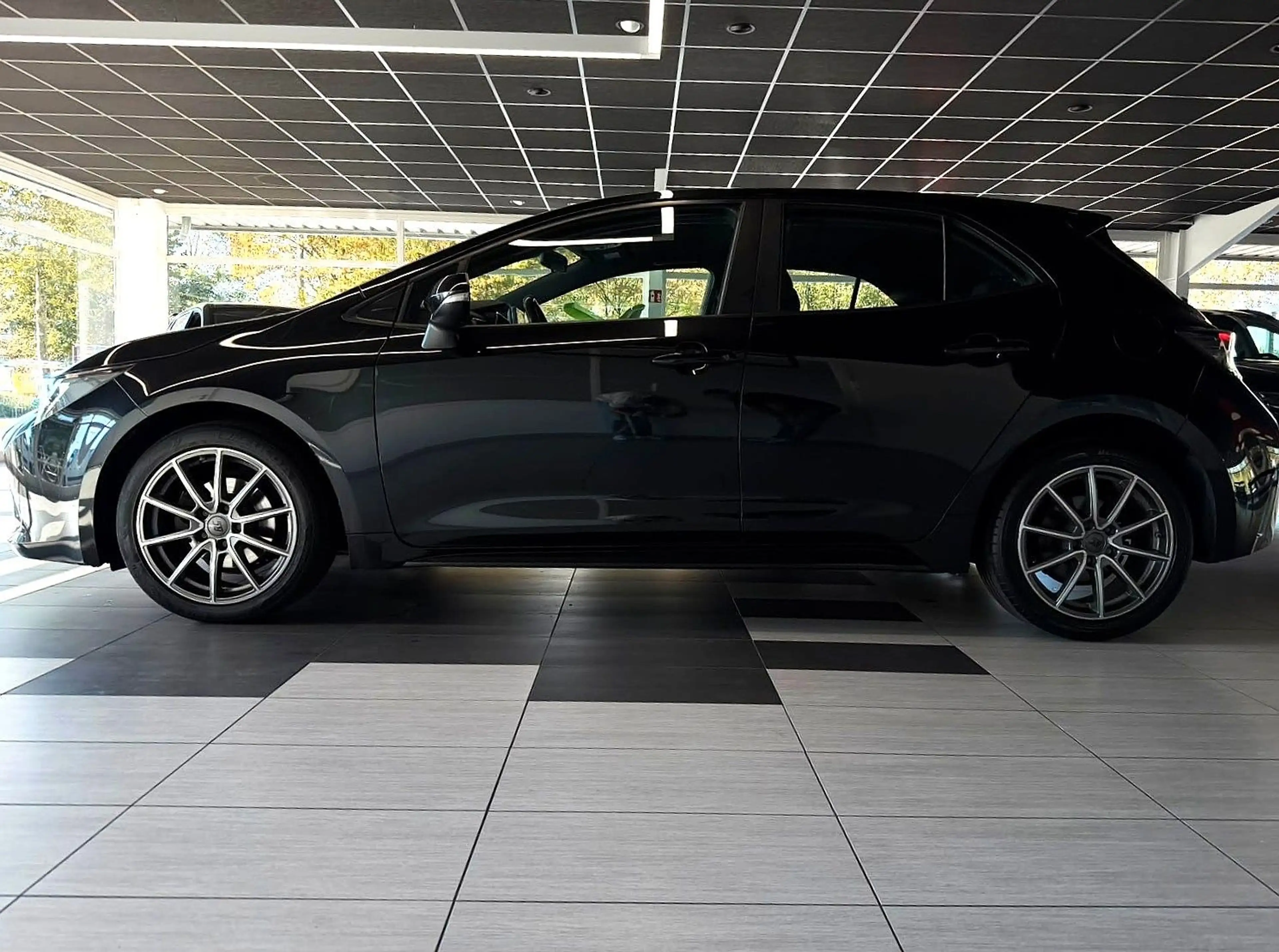 Toyota Corolla Comfort — photo 5