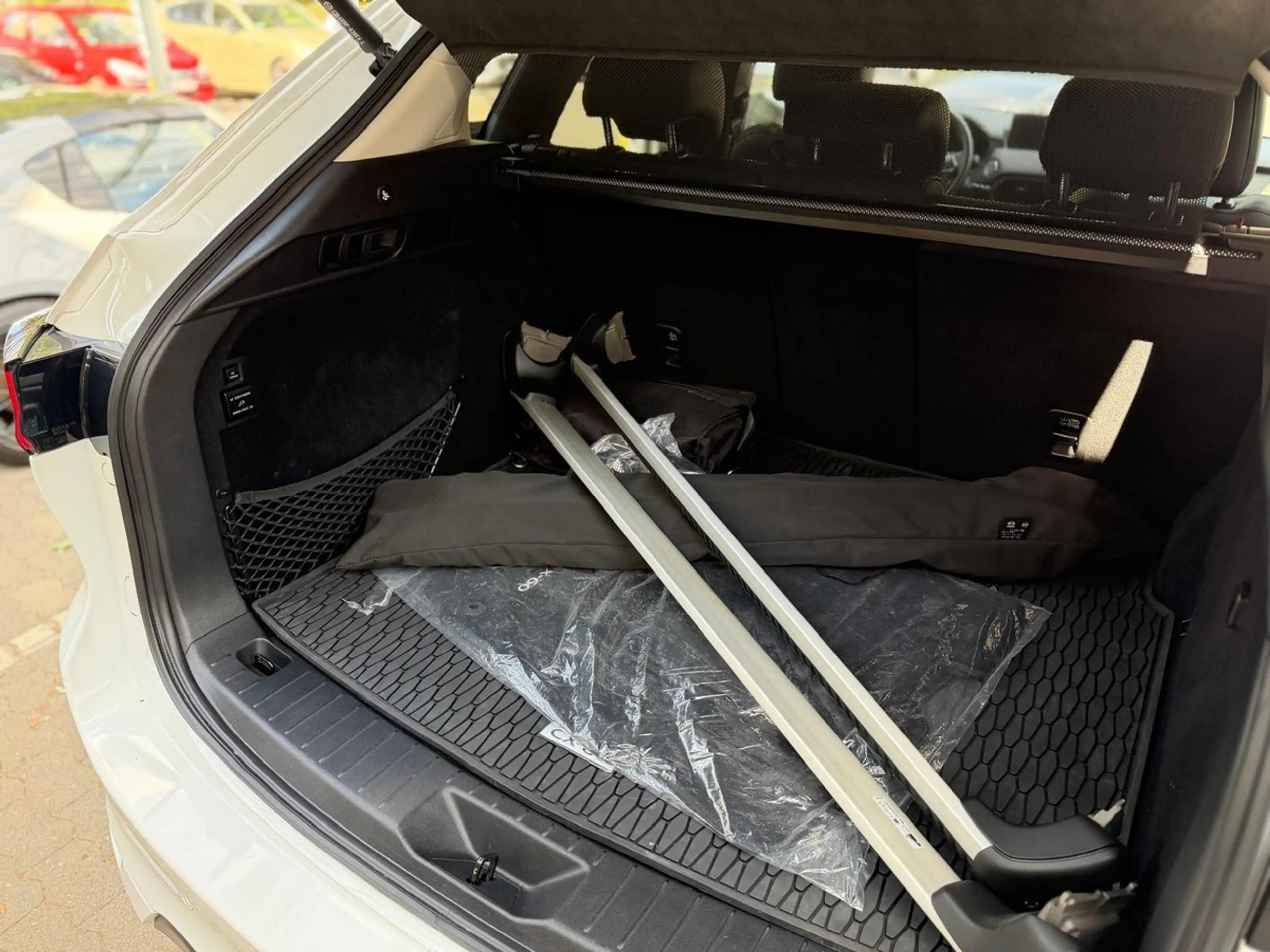 Mazda CX-60 327PS PHEV Homura - AHK, Bose, Leder, Matrix LED, — photo 10