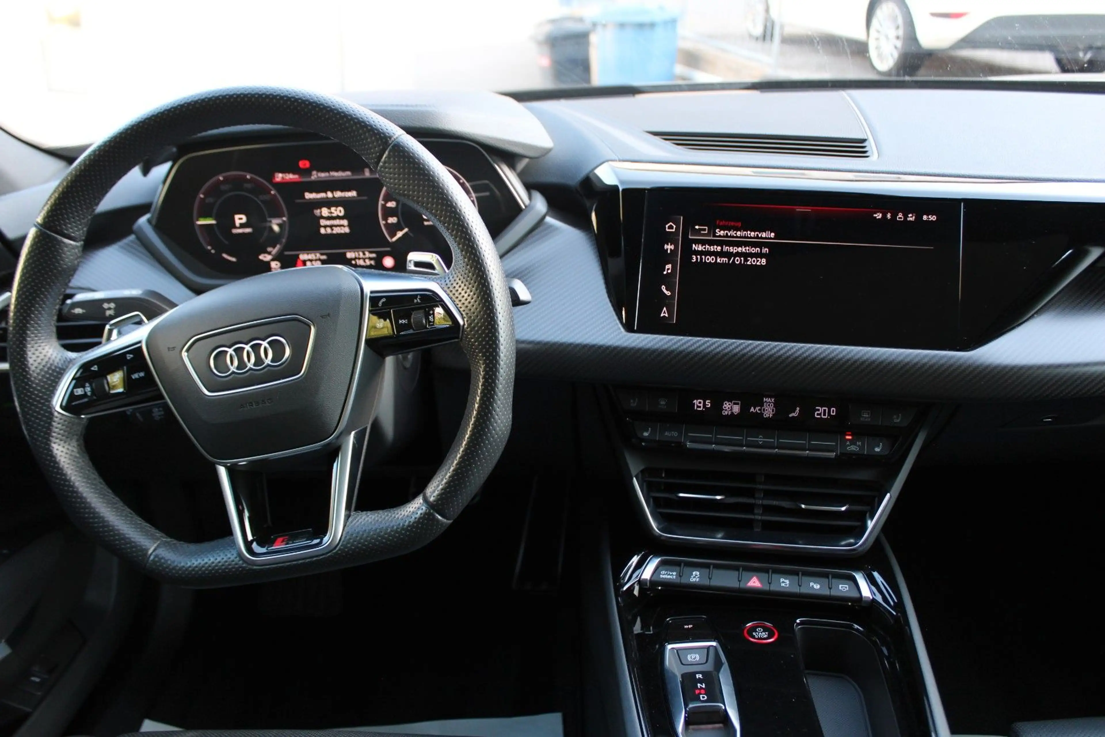 Audi e-tron GT RS quattro — photo 15
