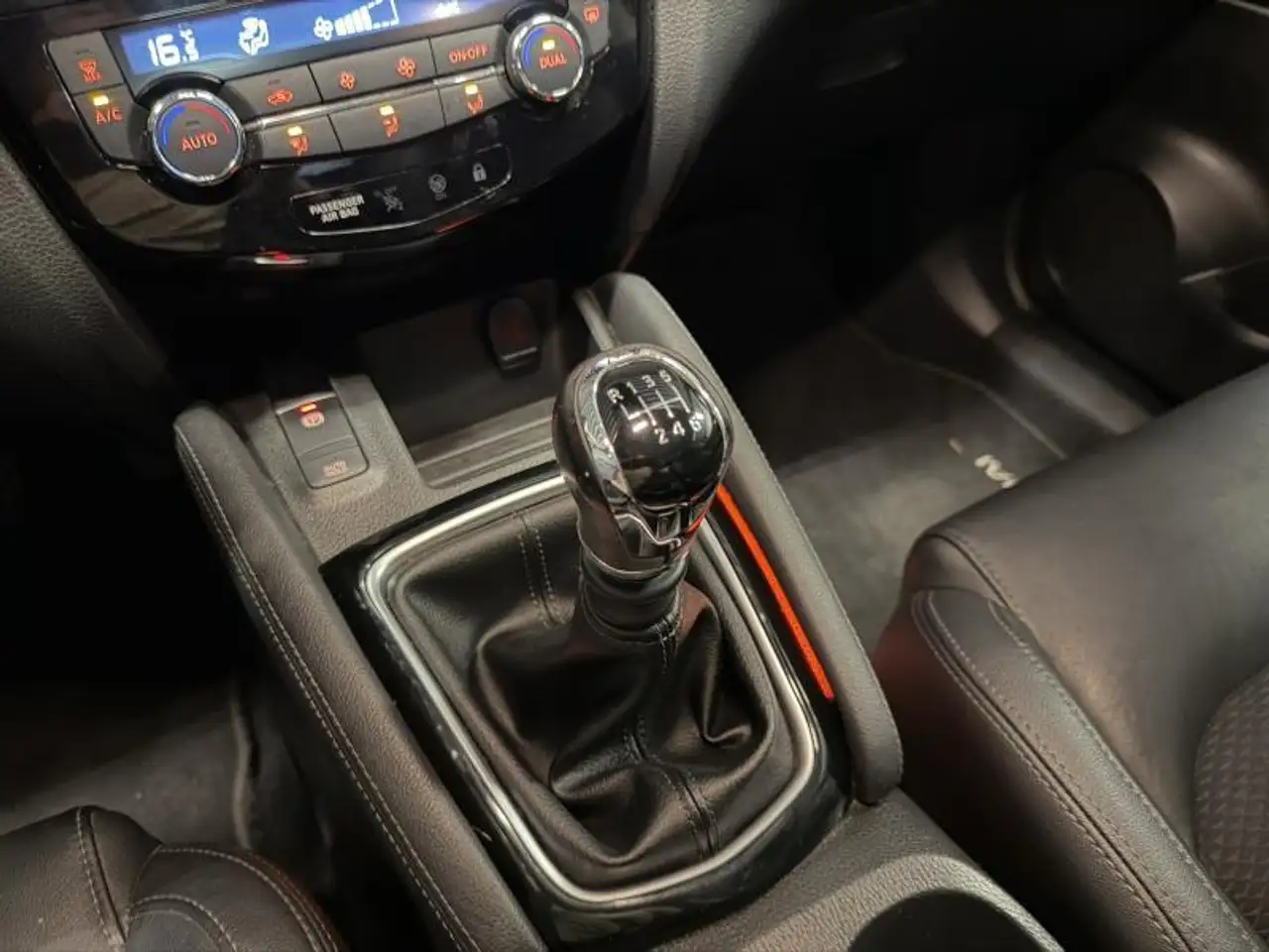 Nissan Qashqai 1.5dCi 115cv *NAVI*CAMERA*CRUISE*LIMIT*CLIM*, миниатюра 24