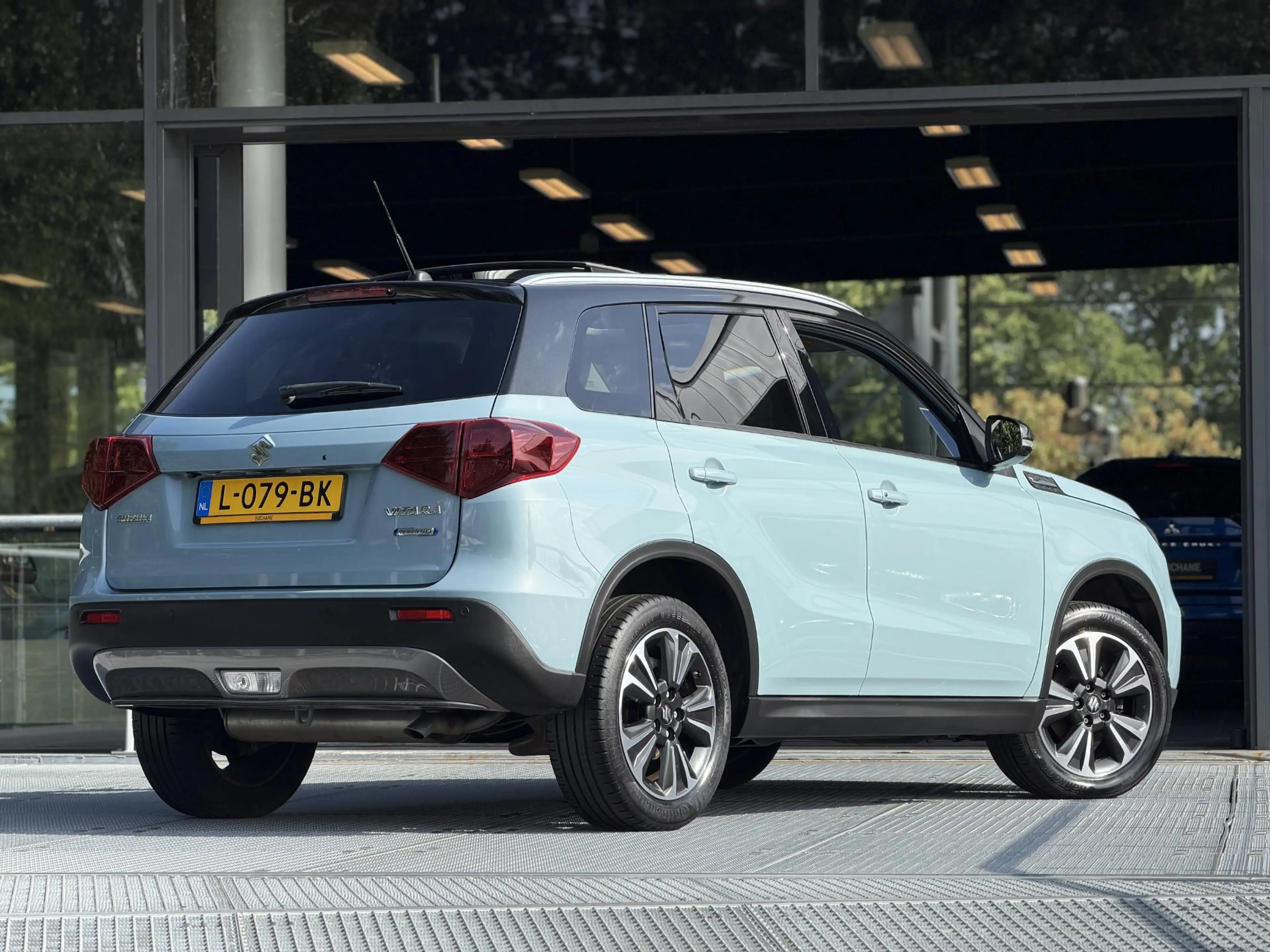 Suzuki Vitara 1.4 Boosterjet Style Smart Hybrid 129PK | Panorama — photo 2