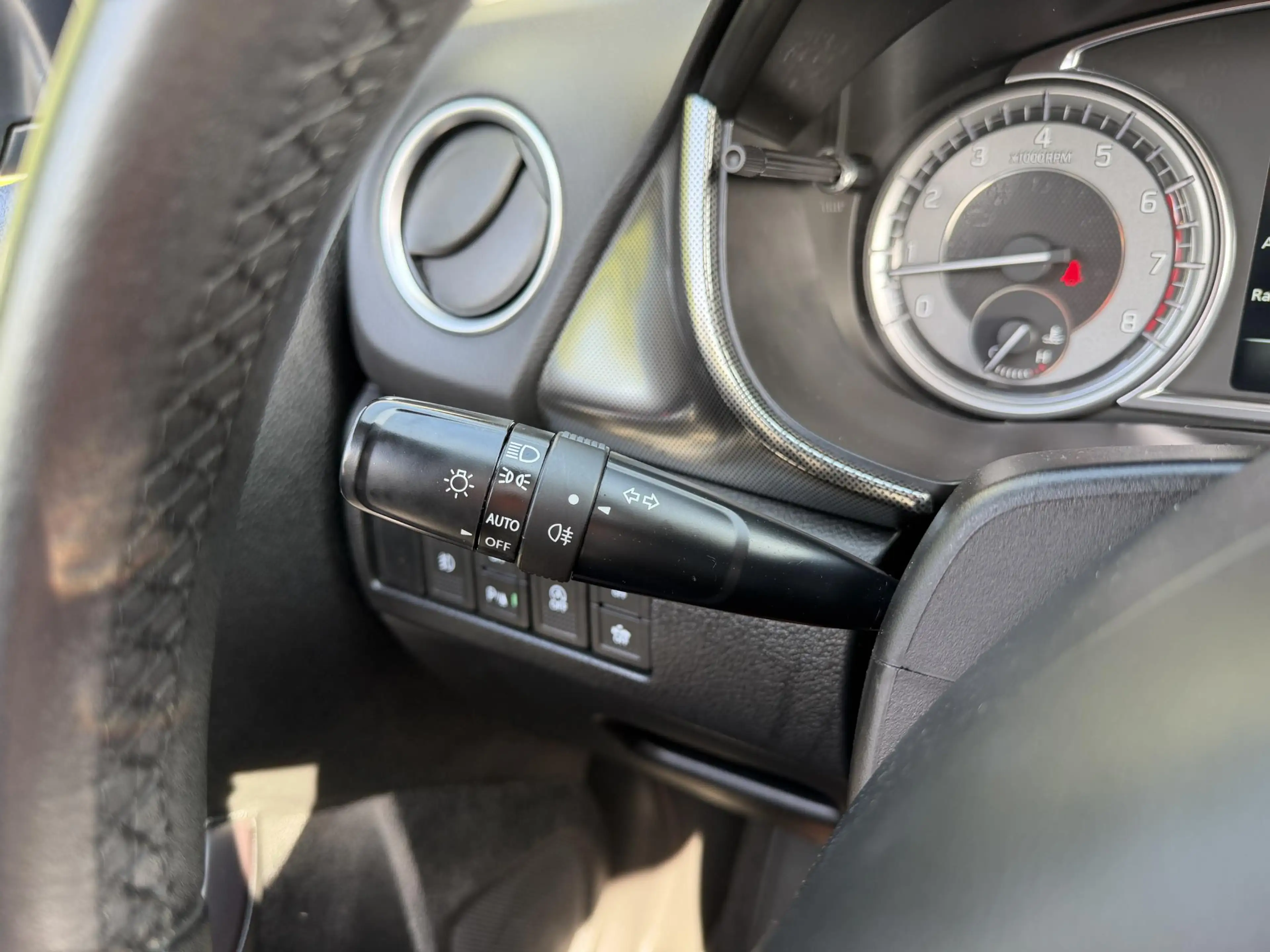 Suzuki Vitara 1.4 Boosterjet Style Smart Hybrid 129PK | Panorama — photo 29