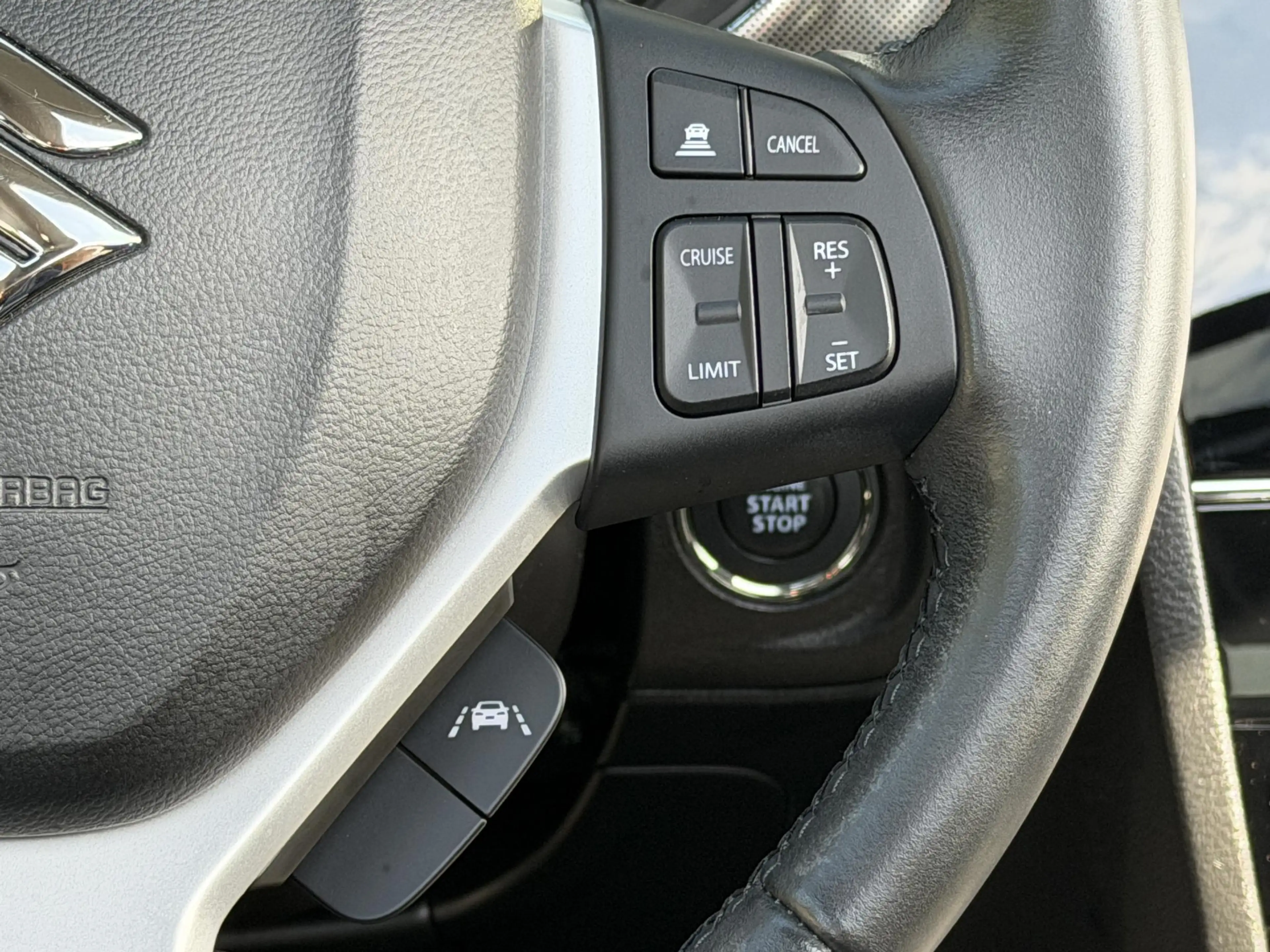Suzuki Vitara 1.4 Boosterjet Style Smart Hybrid 129PK | Panorama — photo 24