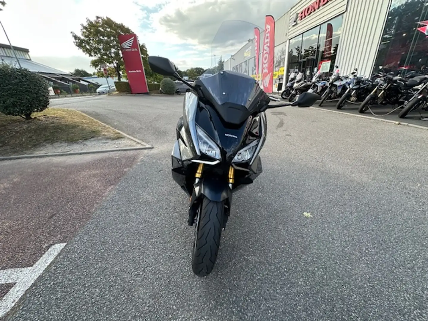 Honda Forza 750 - 2