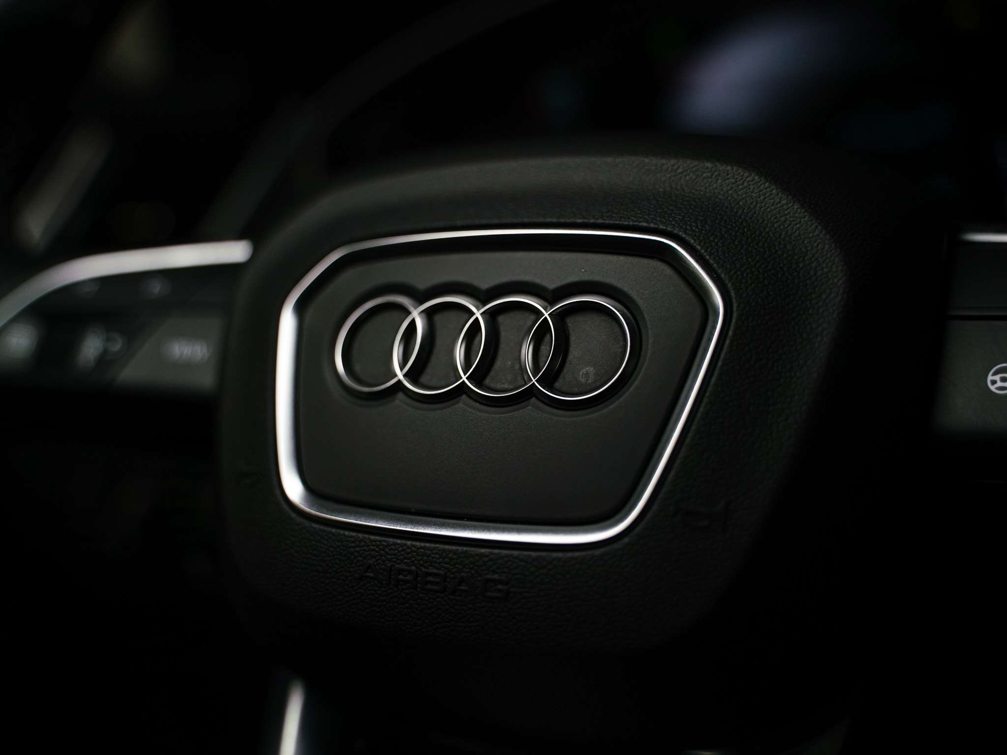 used 2021 Audi SQ5 car, priced at $35,900