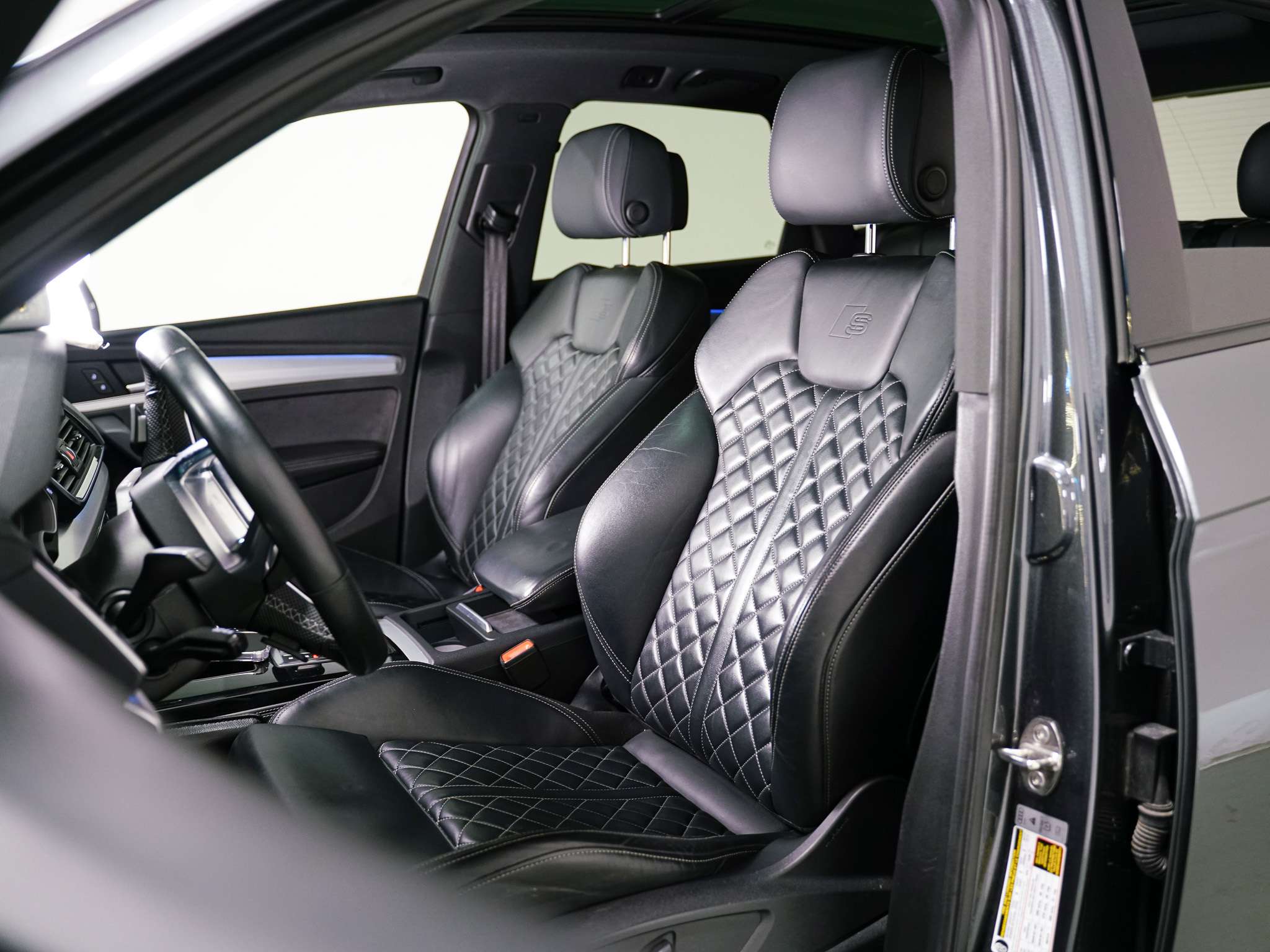 used 2021 Audi SQ5 car, priced at $35,900