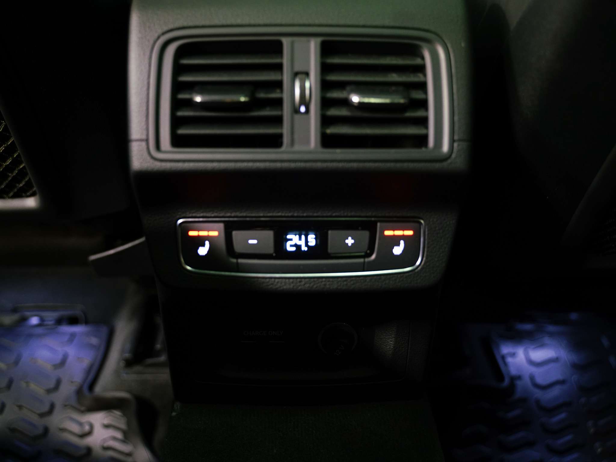 used 2021 Audi SQ5 car, priced at $35,900
