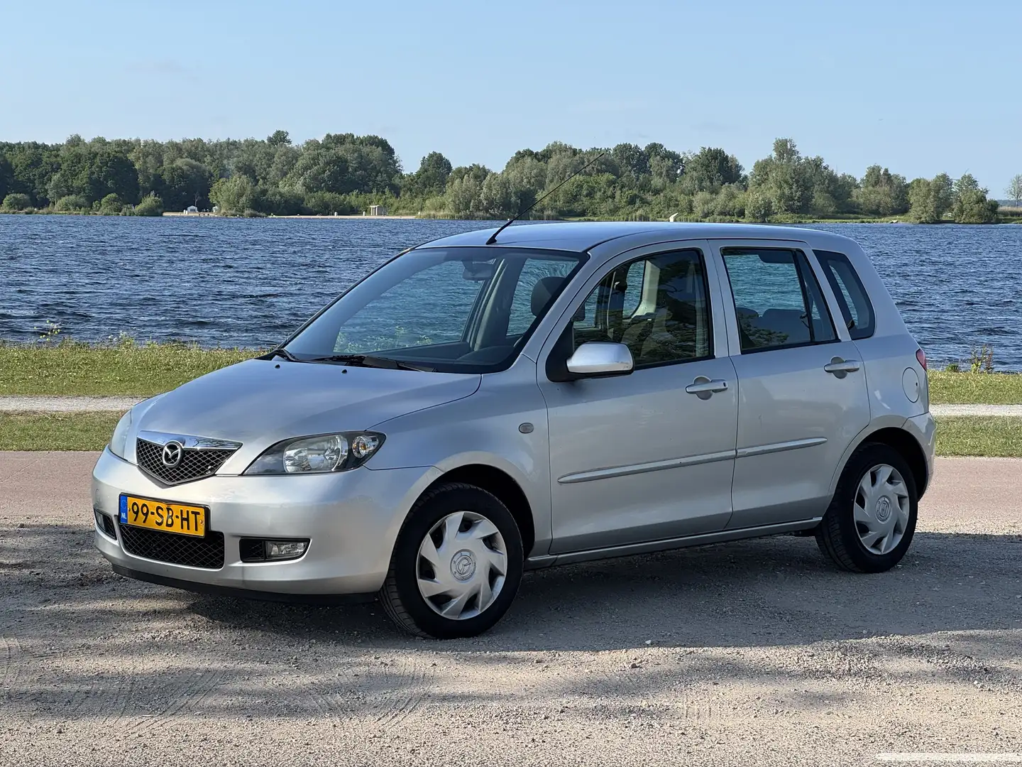 Mazda 2 1.4 Touring Šedá - 1