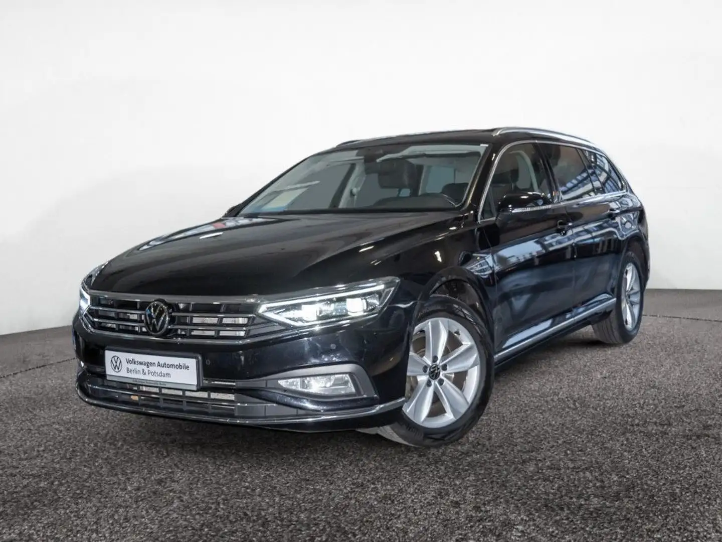 Volkswagen Passat Variant 1.5 TSI Elegance Navi Pano IQ-LED Schwarz - 2