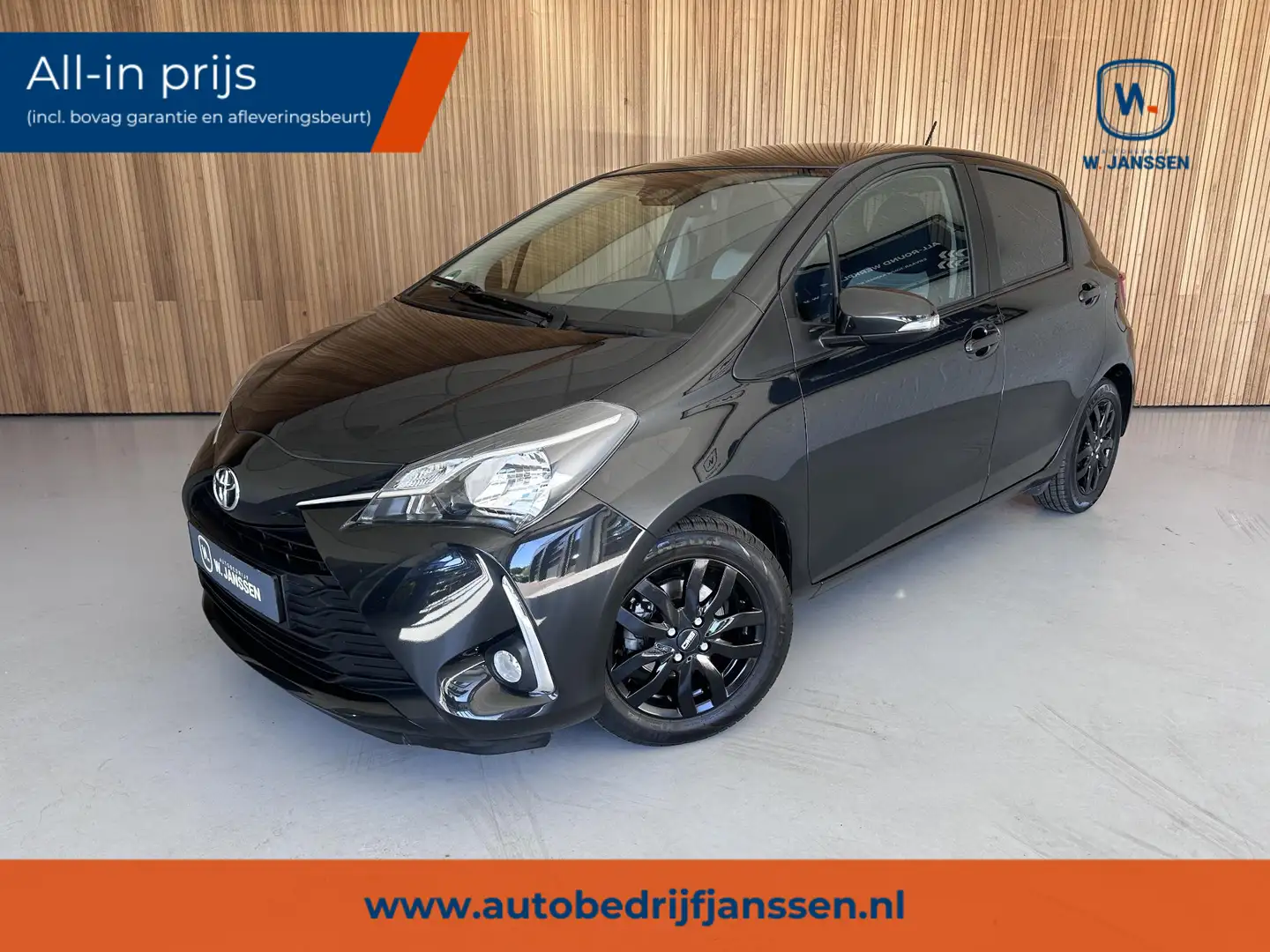 Toyota Yaris 1.0 VVT-i Y20 Camera | Keyless | Navi | Parkeersen Noir - 1