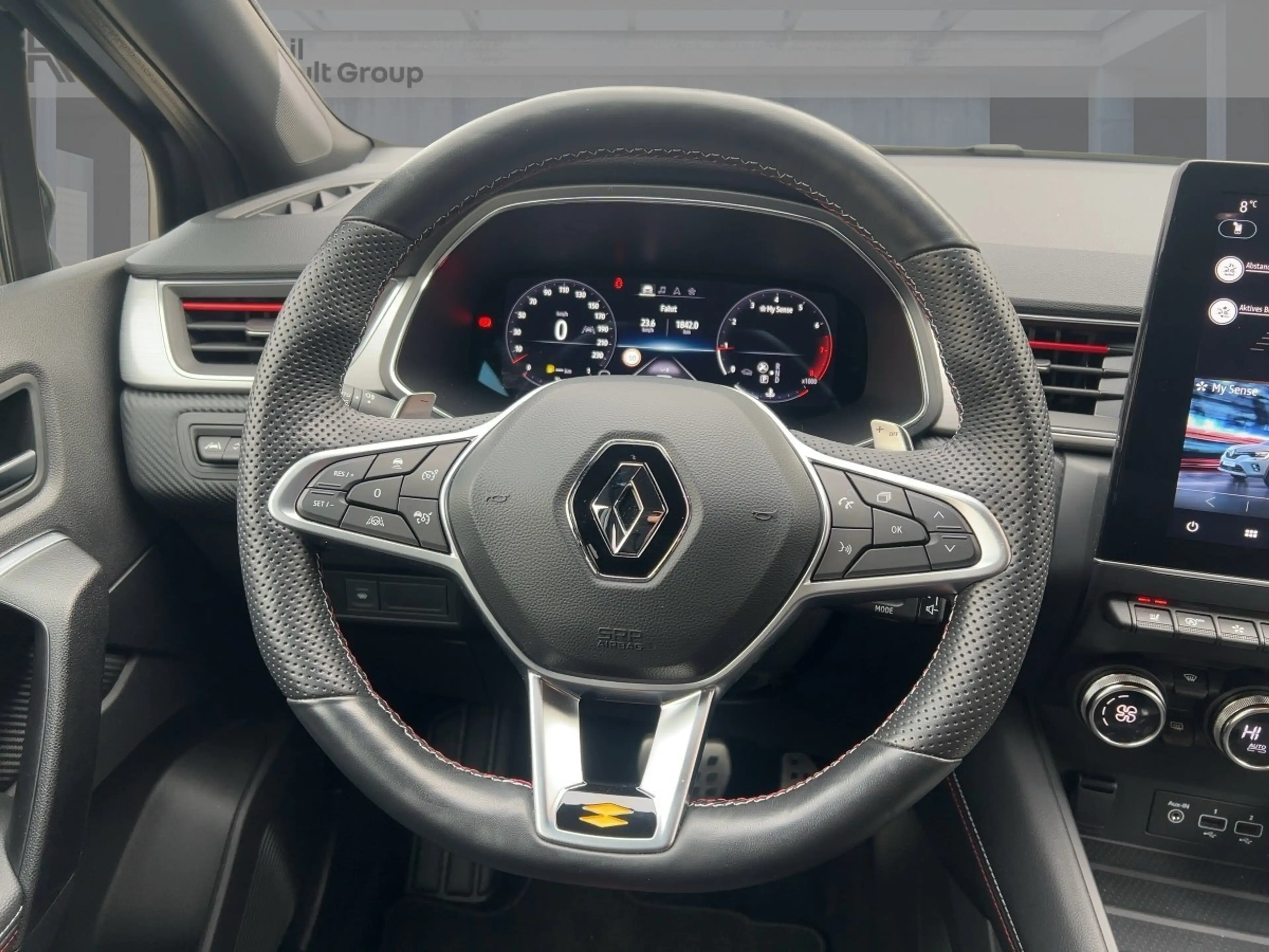 Renault Captur 1.3 TCe 160 R.S. LINE . — photo 11
