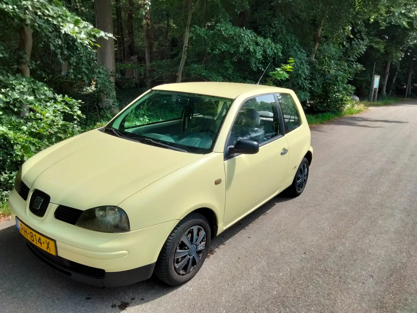 SEAT Arosa Arosa 1.0i Select Amarillo - 2