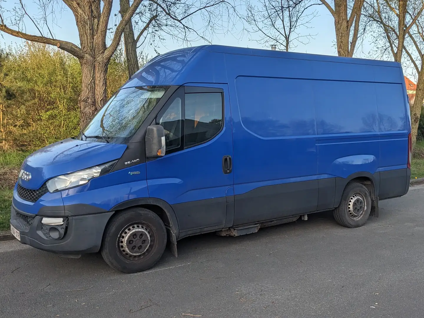 Iveco Daily 50 C 14 N D Natural Power Bleu - 2