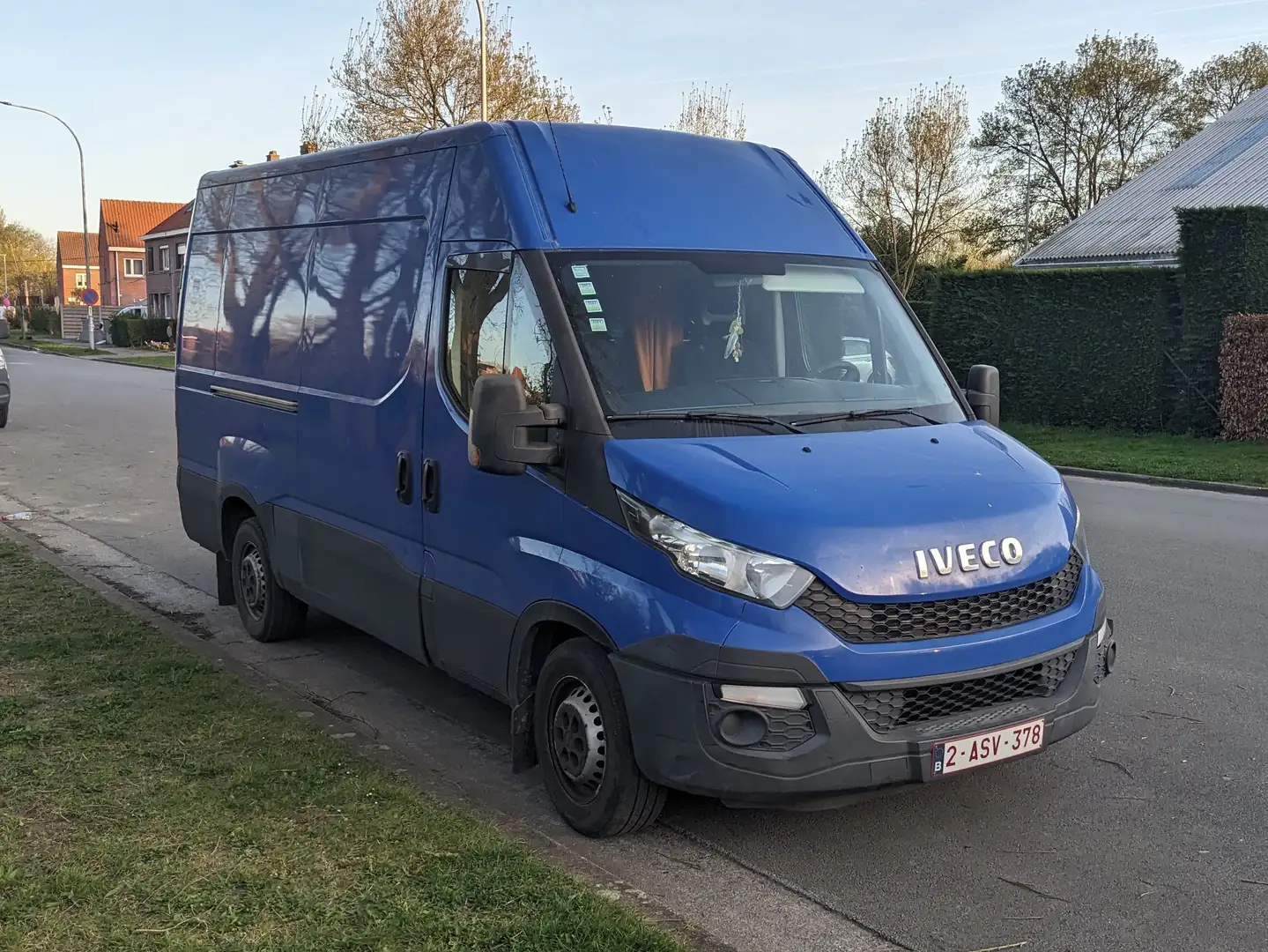 Iveco Daily 50 C 14 N D Natural Power Bleu - 1