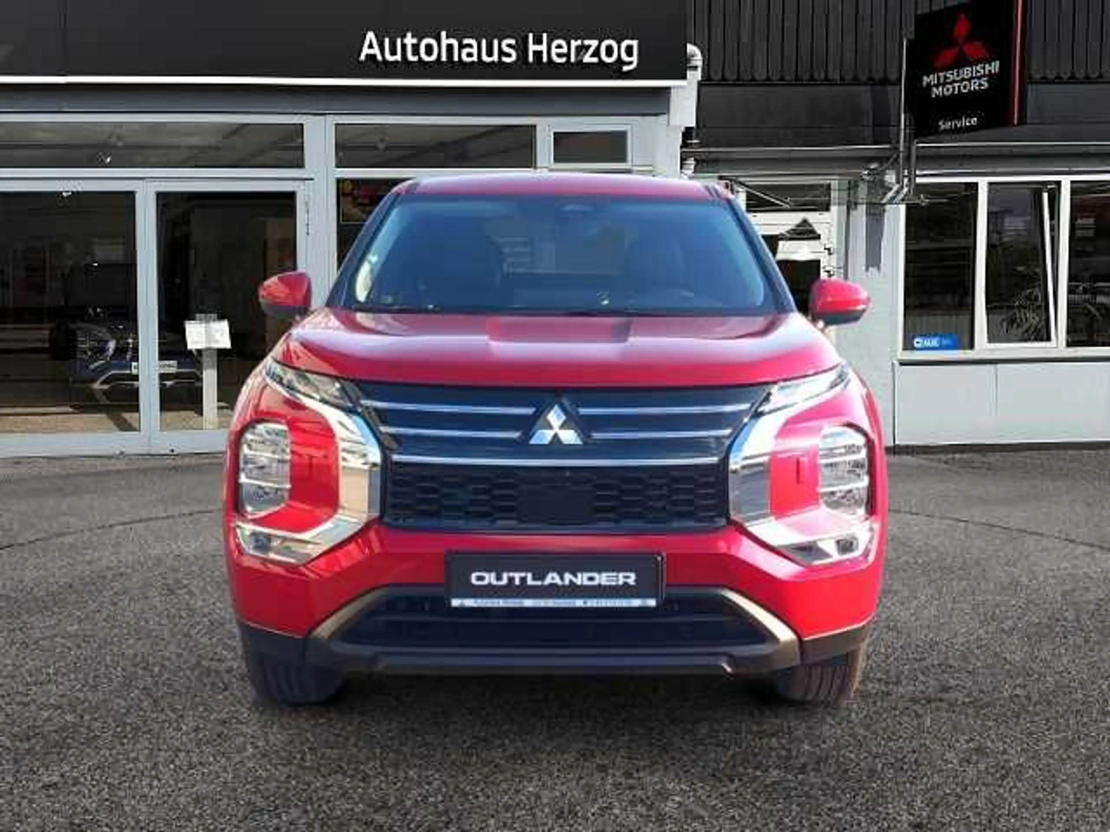 Mitsubishi Outlander 2.4L PHEV Diamant PLUS *STANDHEIZUNG* — photo 8