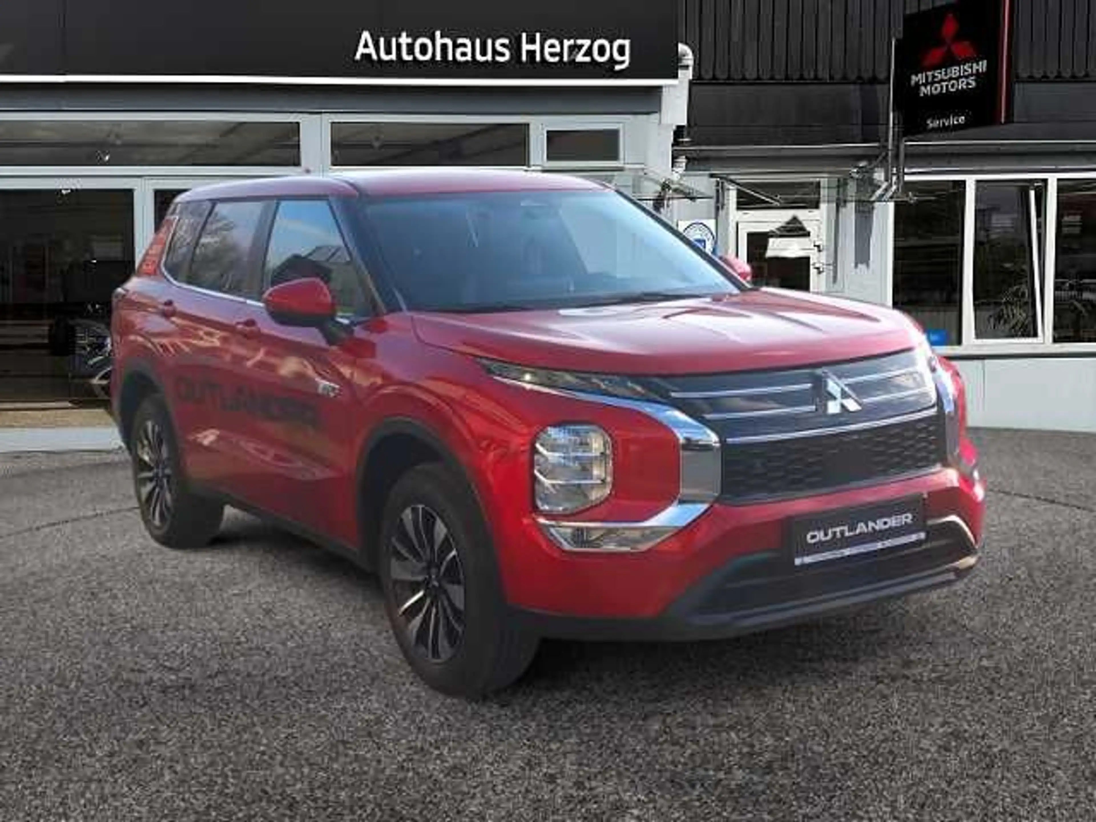 Mitsubishi Outlander 2.4L PHEV Diamant PLUS *STANDHEIZUNG* — photo 7