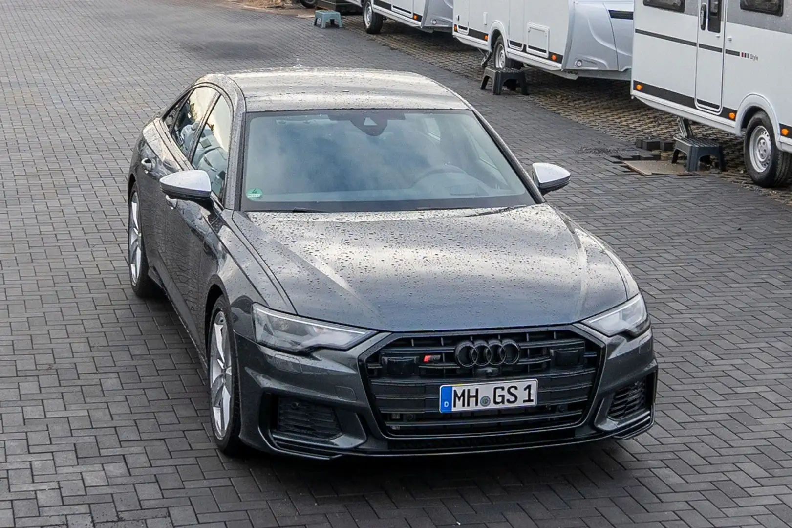 Audi S6 3.0TDI Quattro *B&O*Panorama*SoftClose*HeadUP Šedá - 1