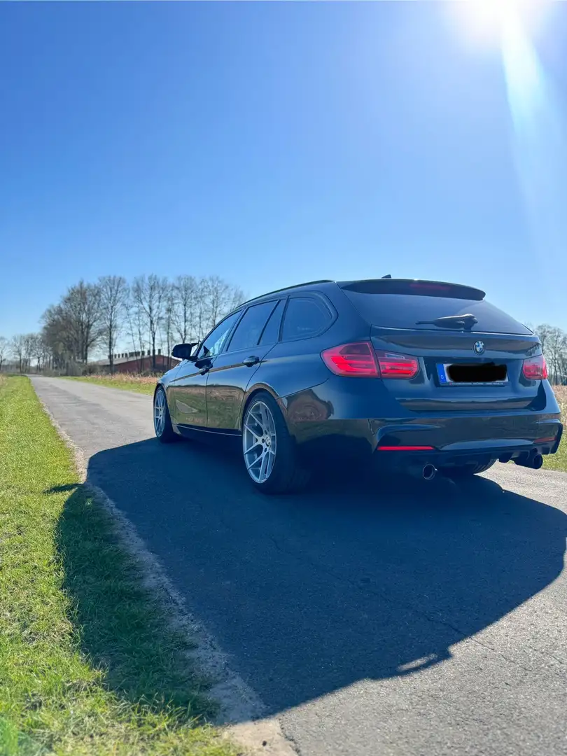 BMW 335 335i Touring Sport-Aut. Sport Line - 1