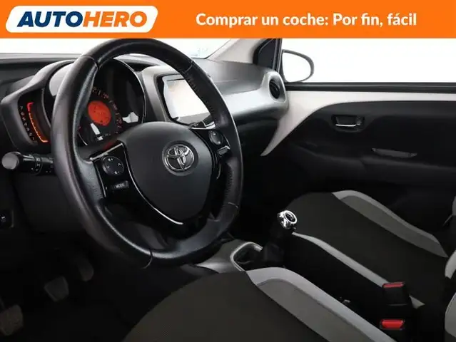 Toyota Aygo view 12