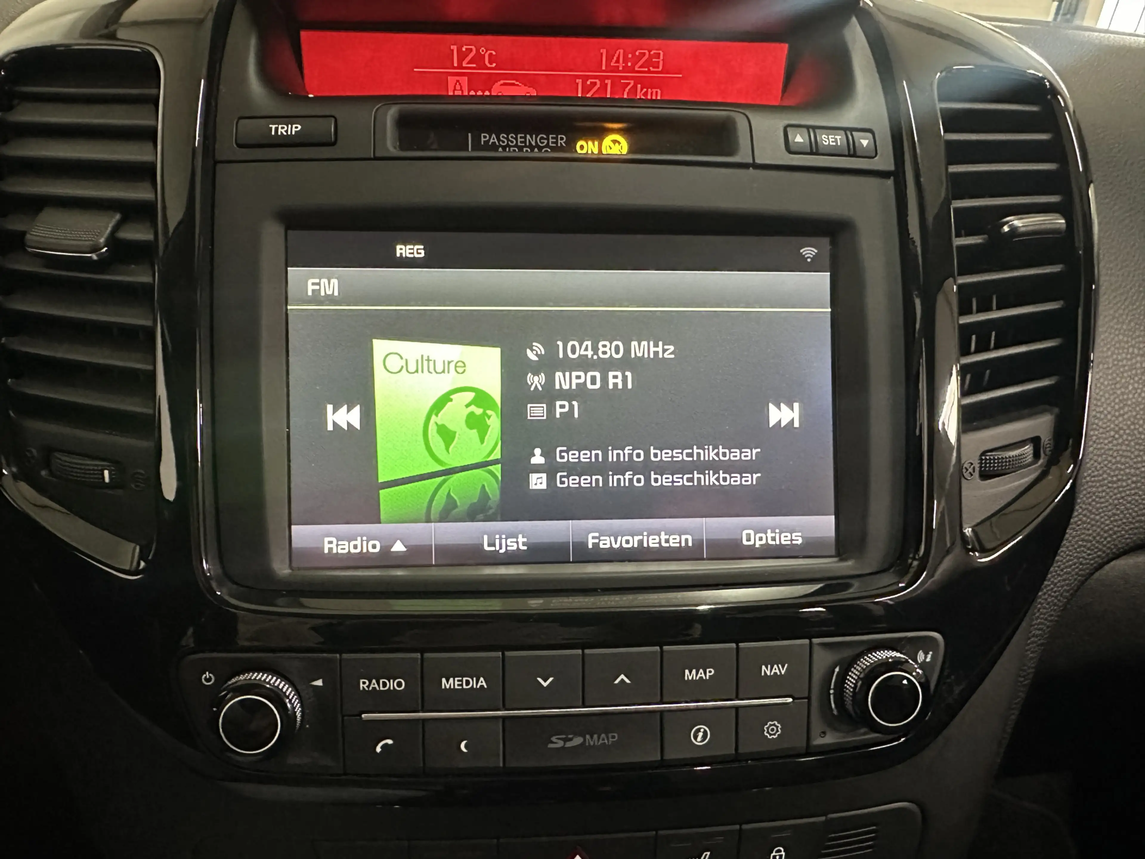 Kia Venga 1.6 CVVT DynamicPLusLine CLIMA / CRUISE / CEMERA / — photo 14