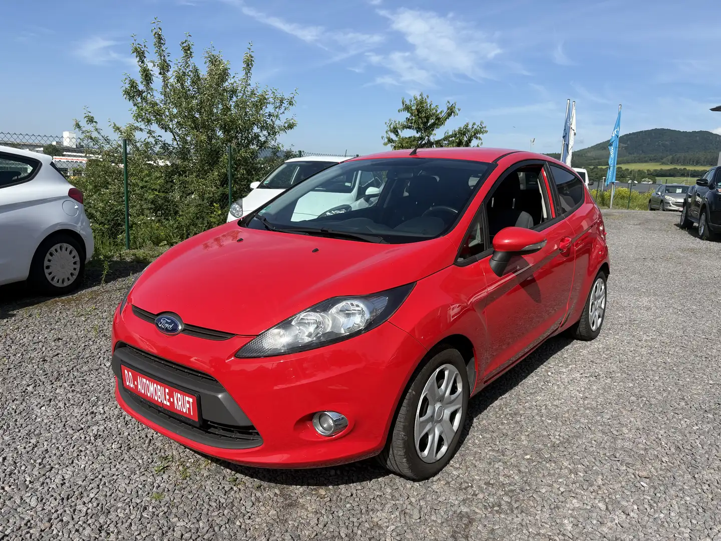 Ford Fiesta Champions Edition Червоний - 2